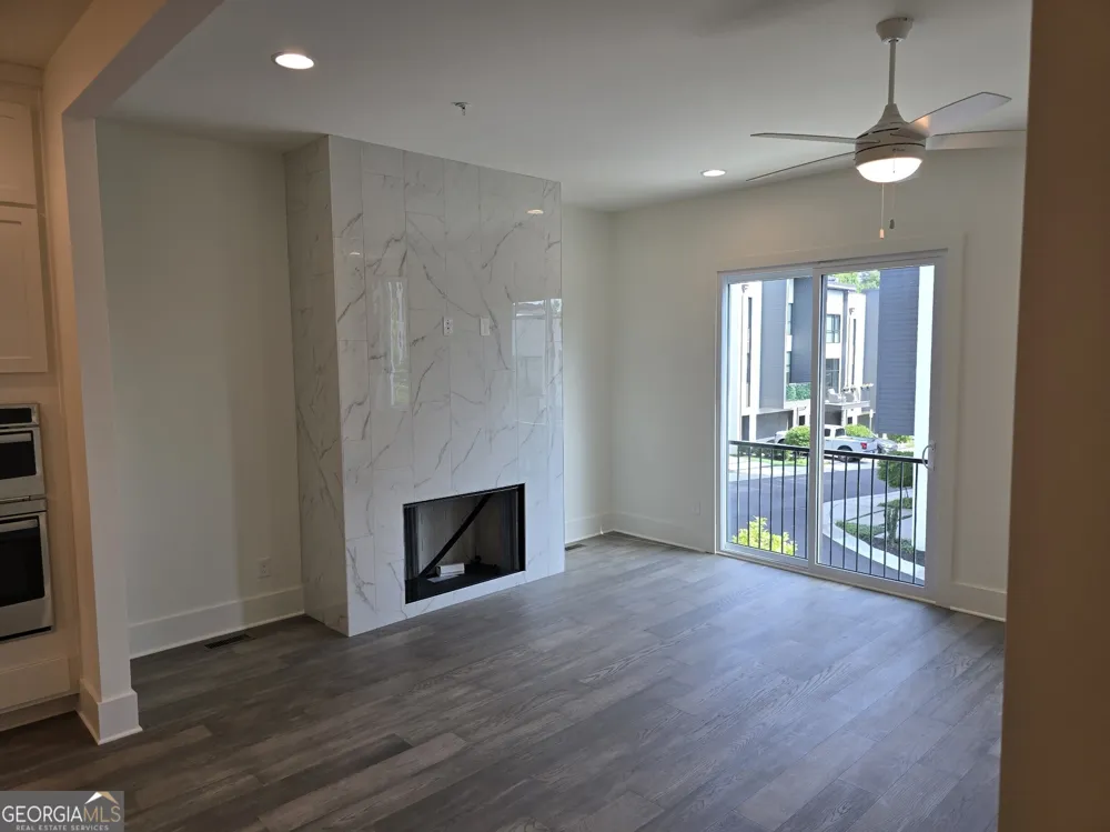 428 Cedar Dust DR Decatur, GA 30030