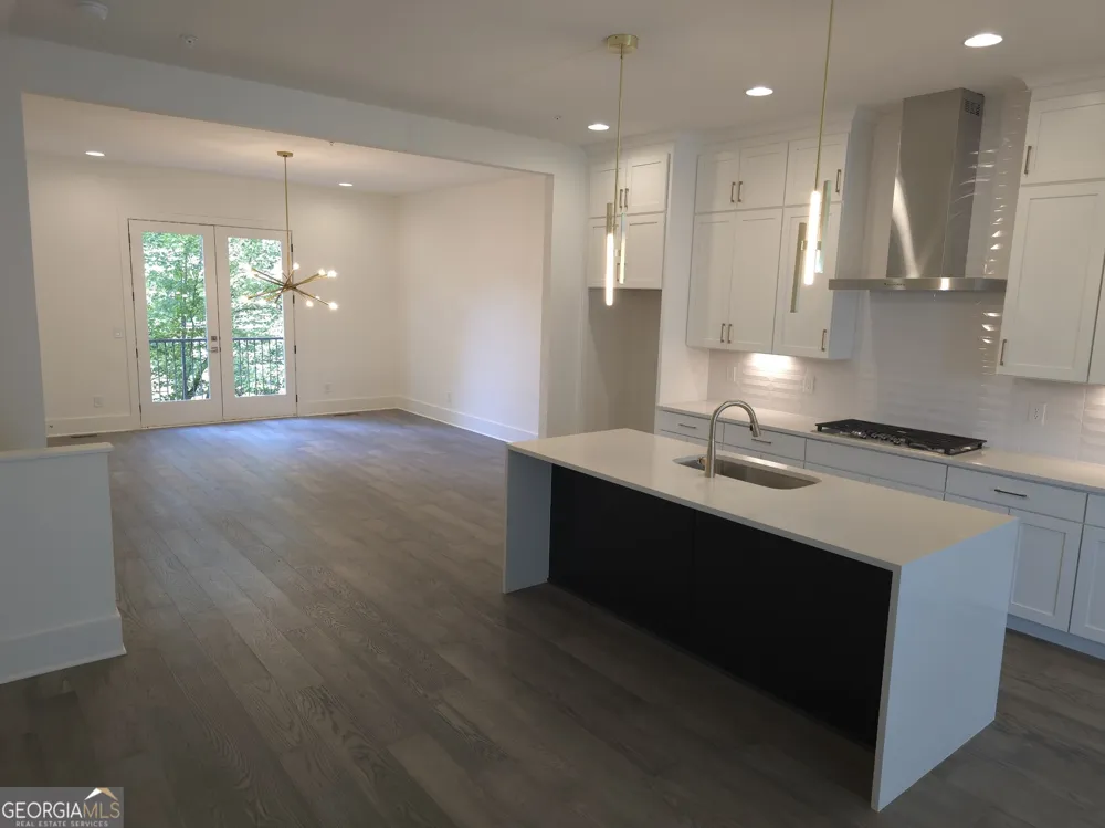 428 Cedar Dust DR Decatur, GA 30030