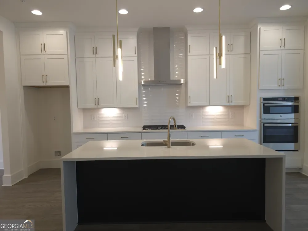 428 Cedar Dust DR Decatur, GA 30030