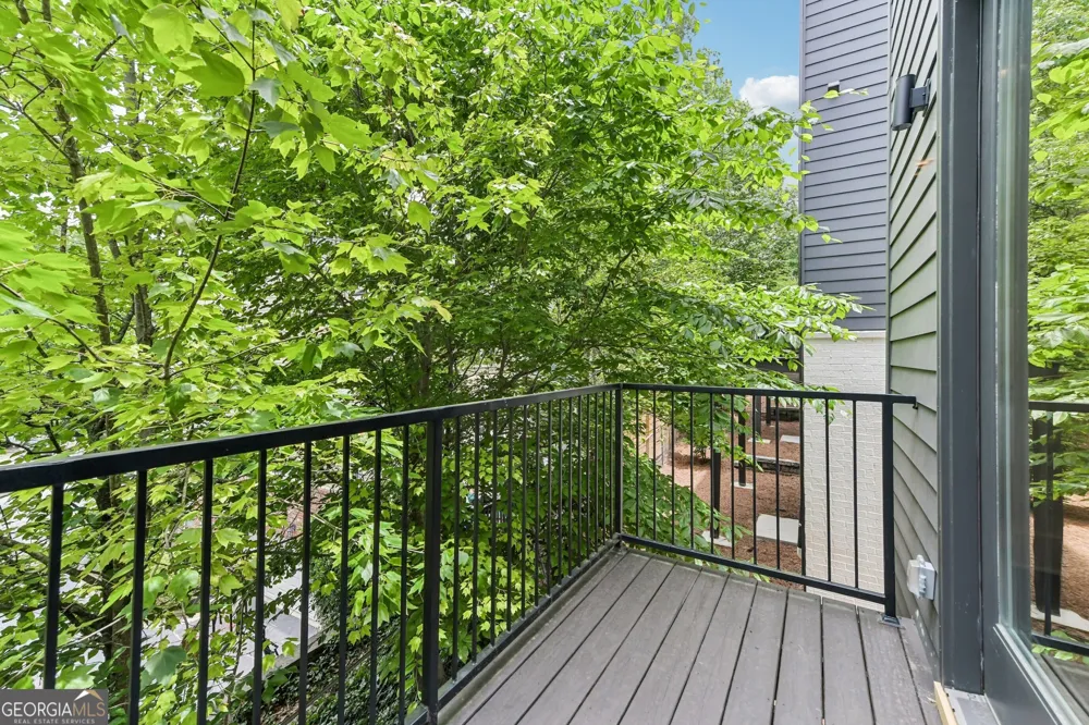 428 Cedar Dust DR Decatur, GA 30030