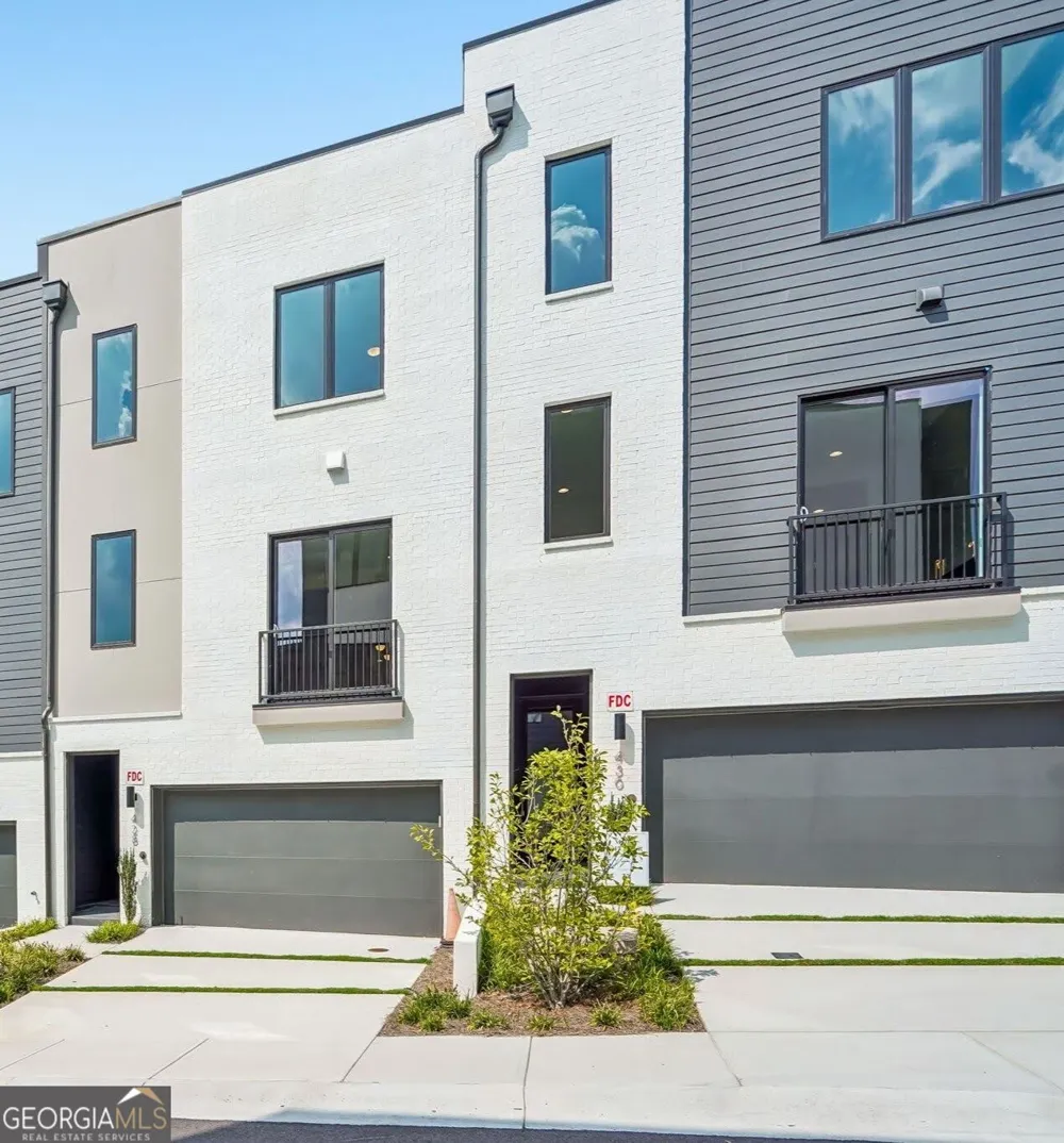 428 Cedar Dust DR Decatur, GA 30030