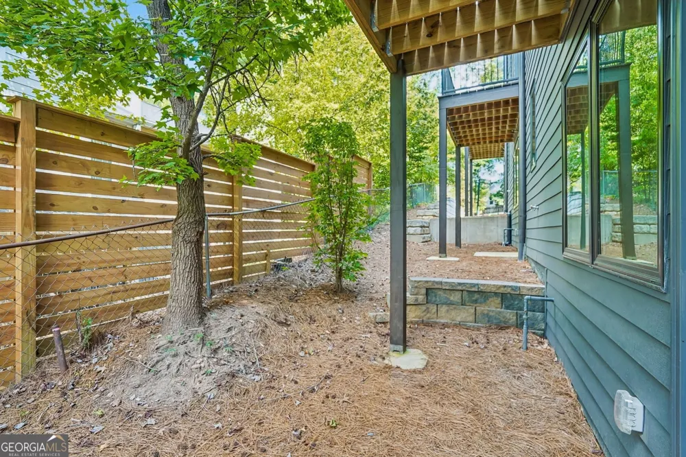 428 Cedar Dust DR Decatur, GA 30030