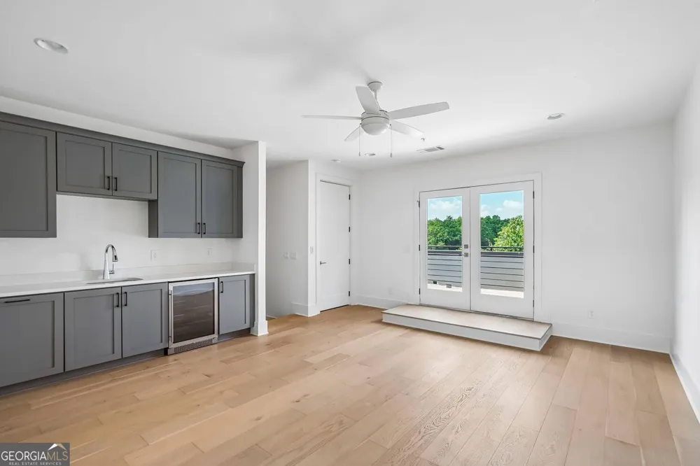 428 Cedar Dust DR Decatur, GA 30030