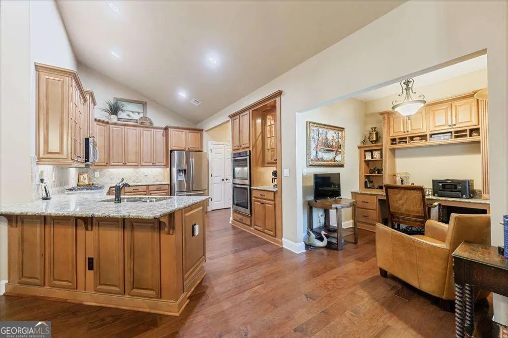 120 Chastain RD NW Kennesaw, GA 30144