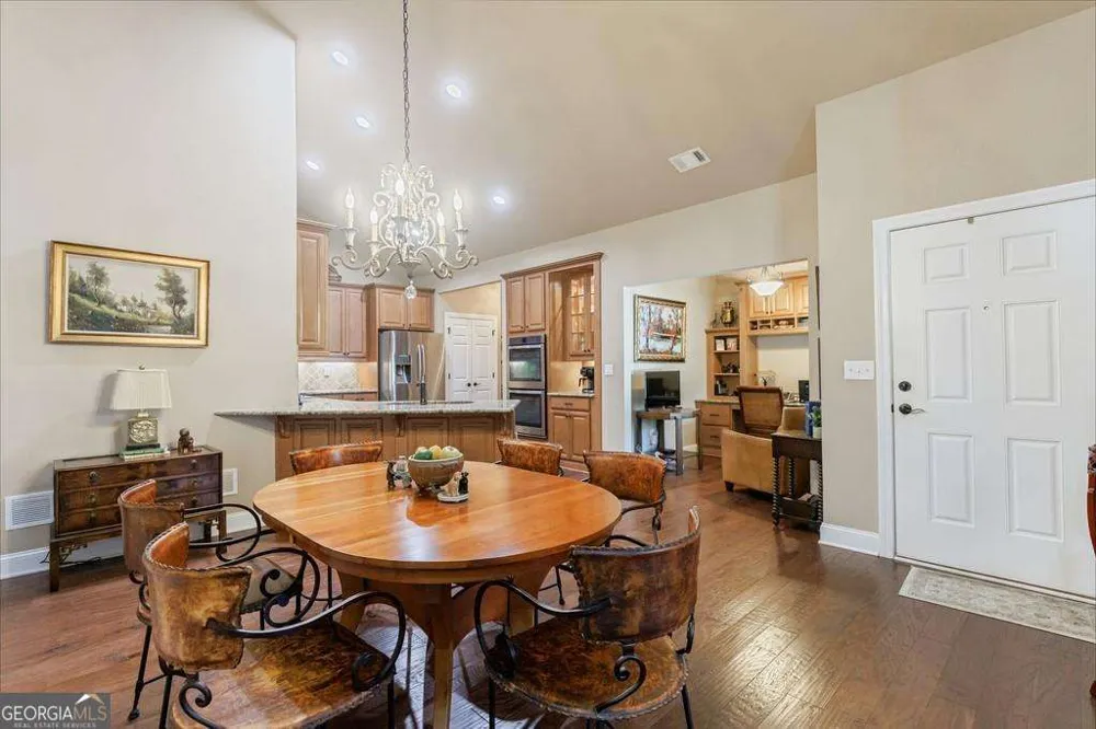 120 Chastain RD NW Kennesaw, GA 30144