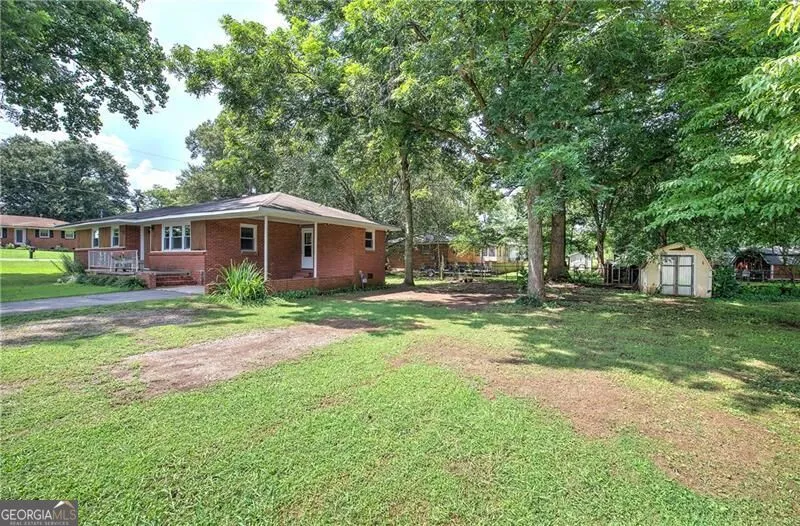 7 West DR Cartersville, GA 30120