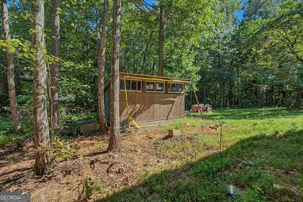10589 Cumming HWY Canton, GA 30115