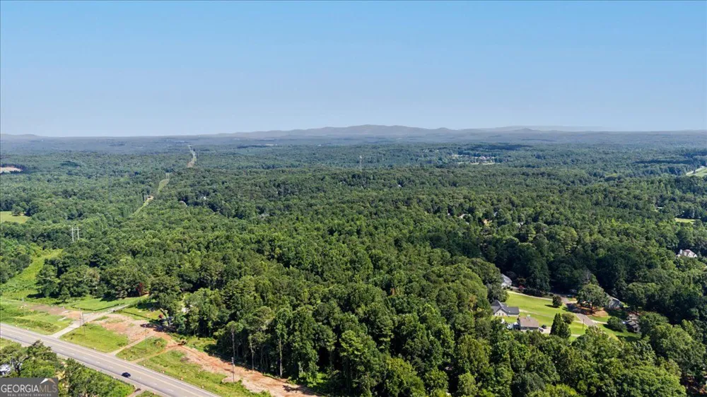 10589 Cumming HWY Canton, GA 30115