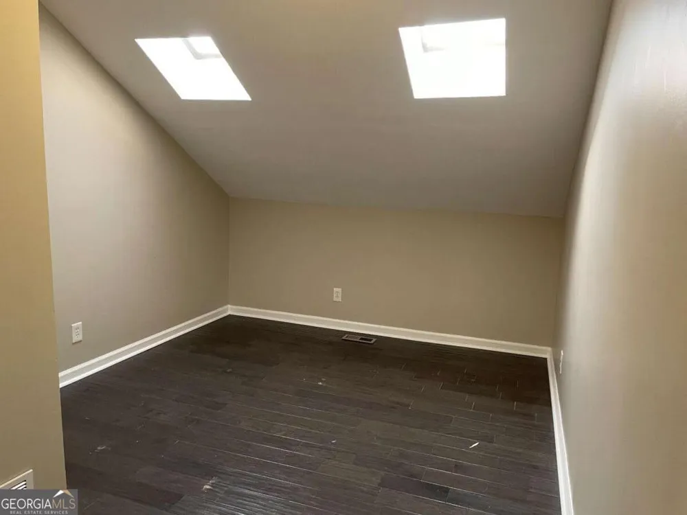 1524 Planters Ridge LN Alpharetta, GA 30004