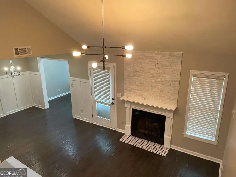 1524 Planters Ridge LN Alpharetta, GA 30004
