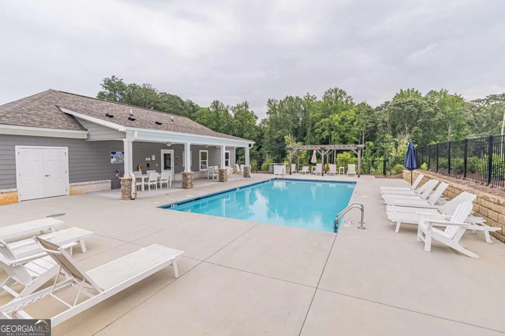 3644 Arrow Root CIR Loganville, GA 30052