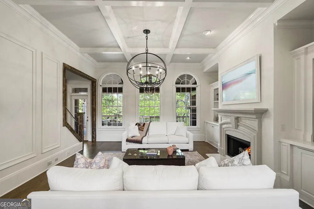 510 Grove Park PL Roswell, GA 30075
