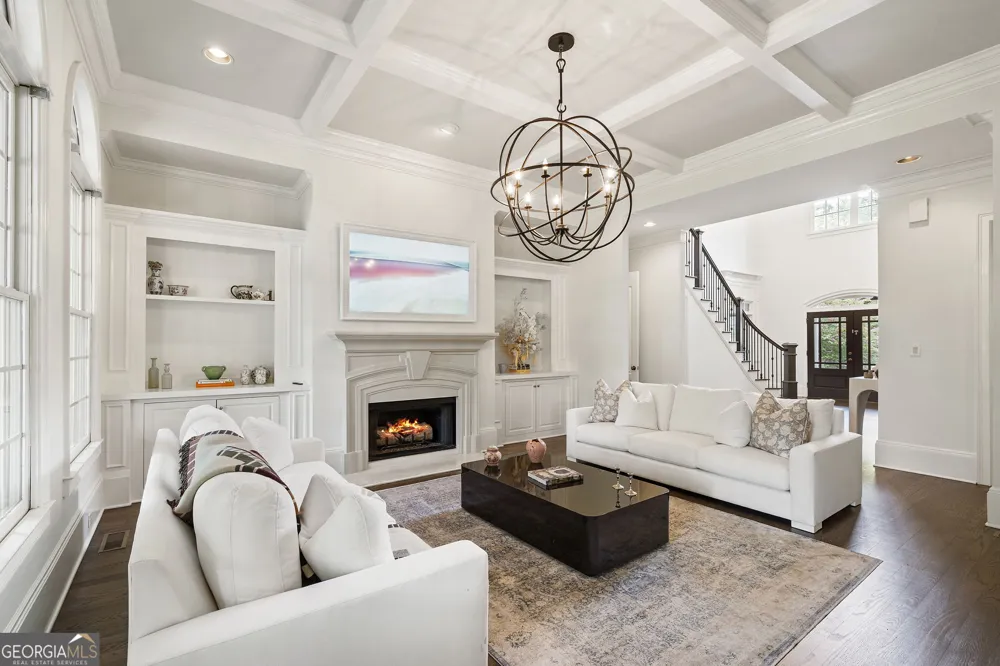 510 Grove Park PL Roswell, GA 30075