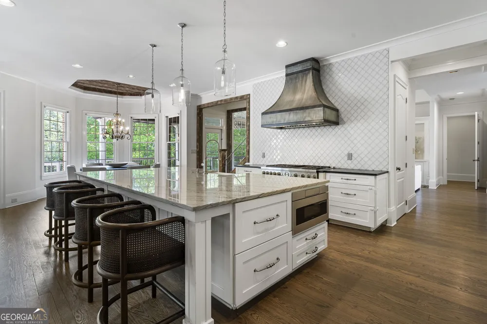 510 Grove Park PL Roswell, GA 30075