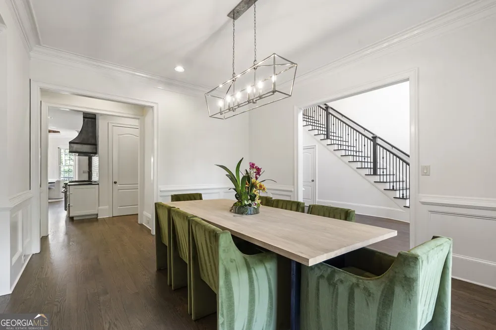 510 Grove Park PL Roswell, GA 30075