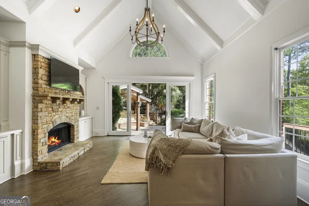 510 Grove Park PL Roswell, GA 30075