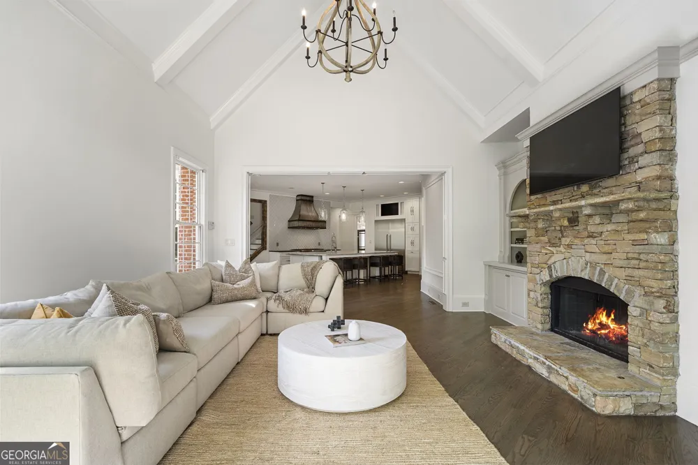 510 Grove Park PL Roswell, GA 30075