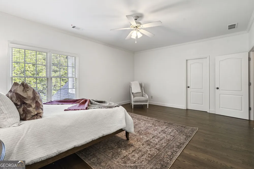 510 Grove Park PL Roswell, GA 30075
