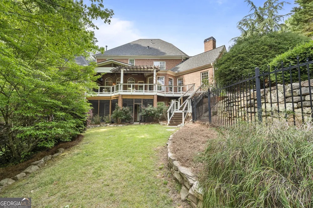 510 Grove Park PL Roswell, GA 30075
