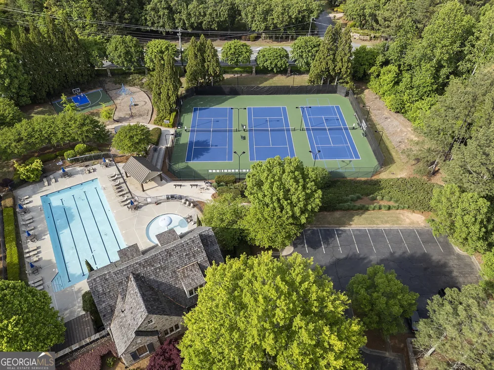 510 Grove Park PL Roswell, GA 30075