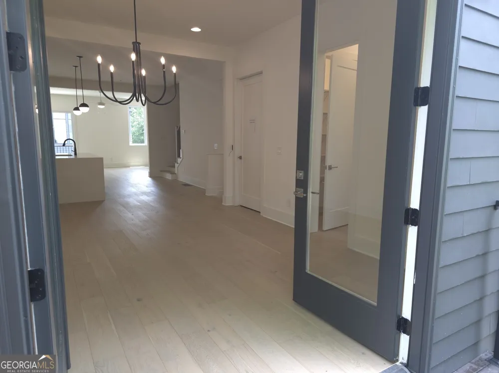 430 Cedar Dust DR Decatur, GA 30030