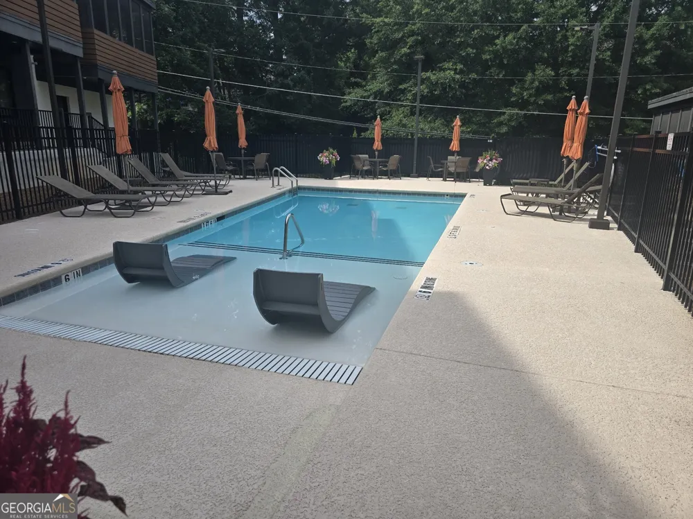 430 Cedar Dust DR Decatur, GA 30030