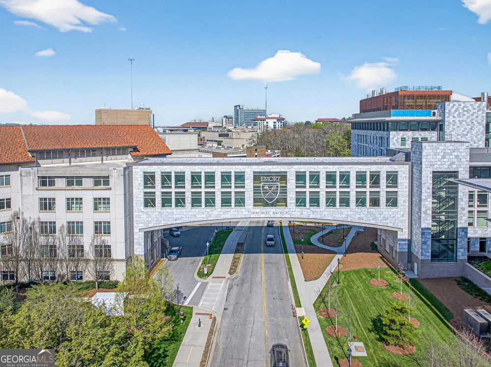 430 Cedar Dust DR Decatur, GA 30030