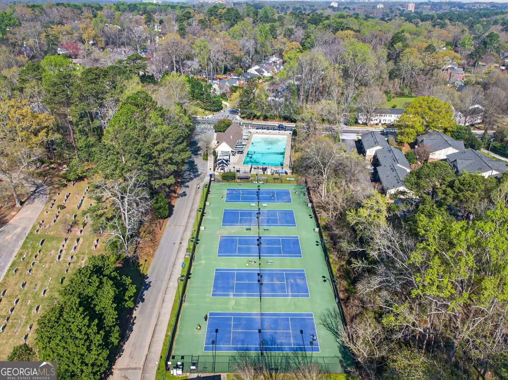 430 Cedar Dust DR Decatur, GA 30030
