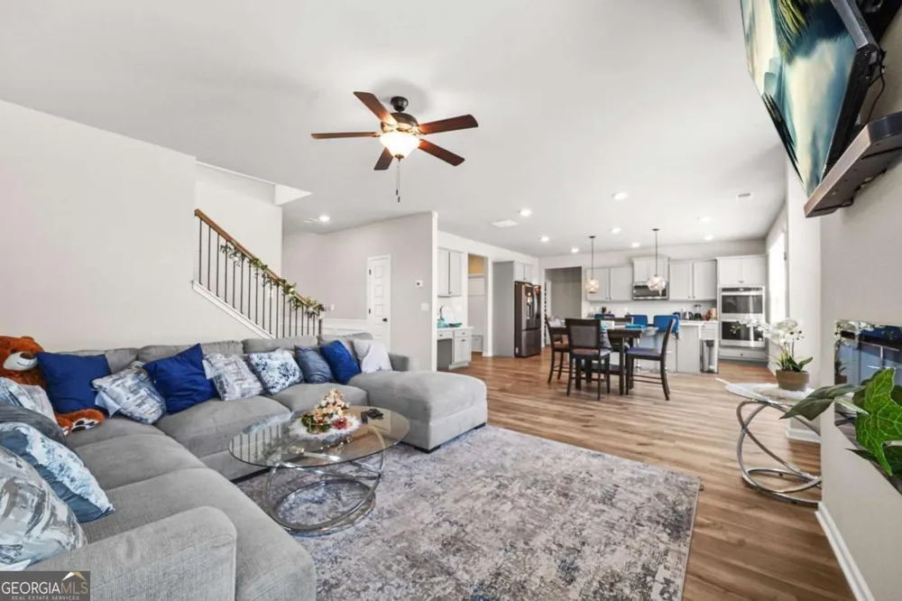 1729 Cadence ST Locust Grove, GA 30248
