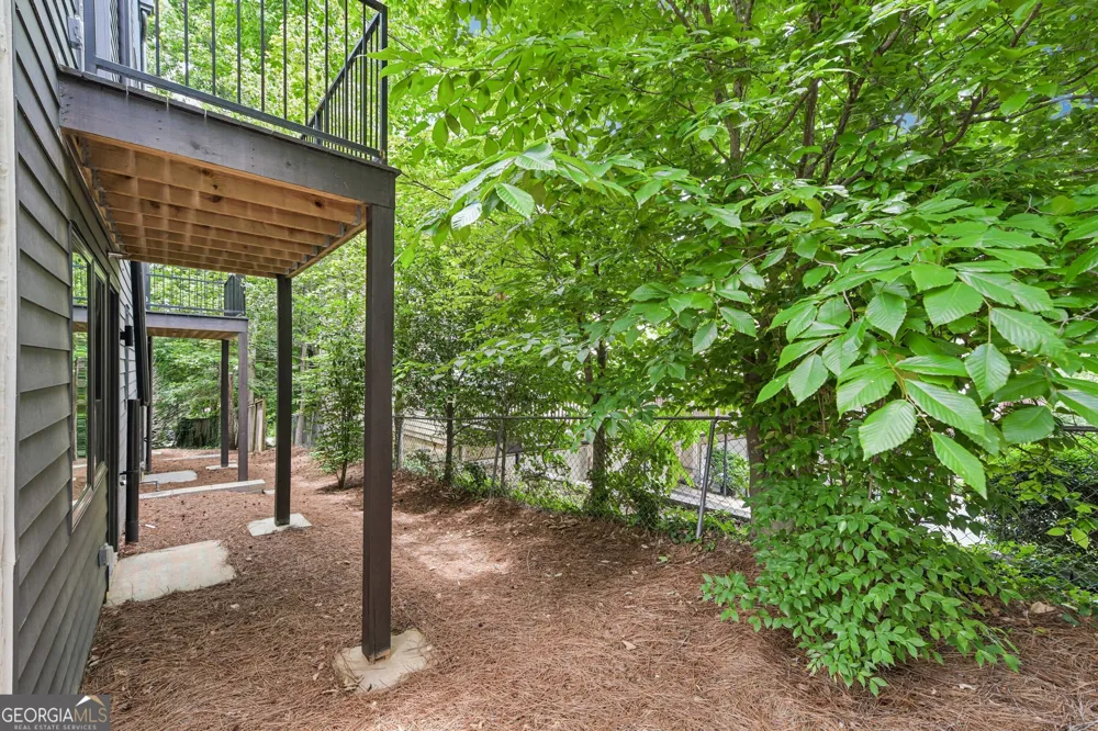 420 Cedar Dust DR Decatur, GA 30030