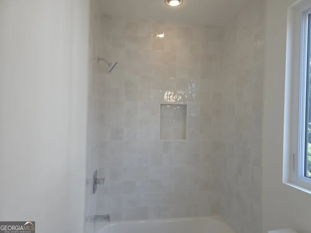 432 Cedar Dust DR Decatur, GA 30030