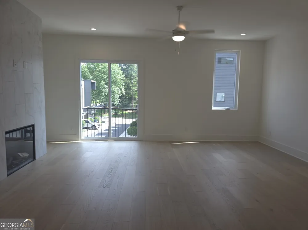 432 Cedar Dust DR Decatur, GA 30030