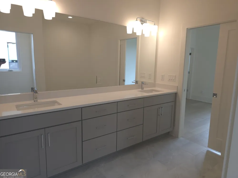 432 Cedar Dust DR Decatur, GA 30030