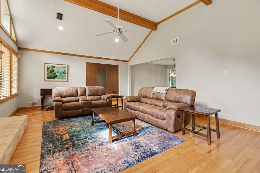 4098 Happy Valley CIR Newnan, GA 30263