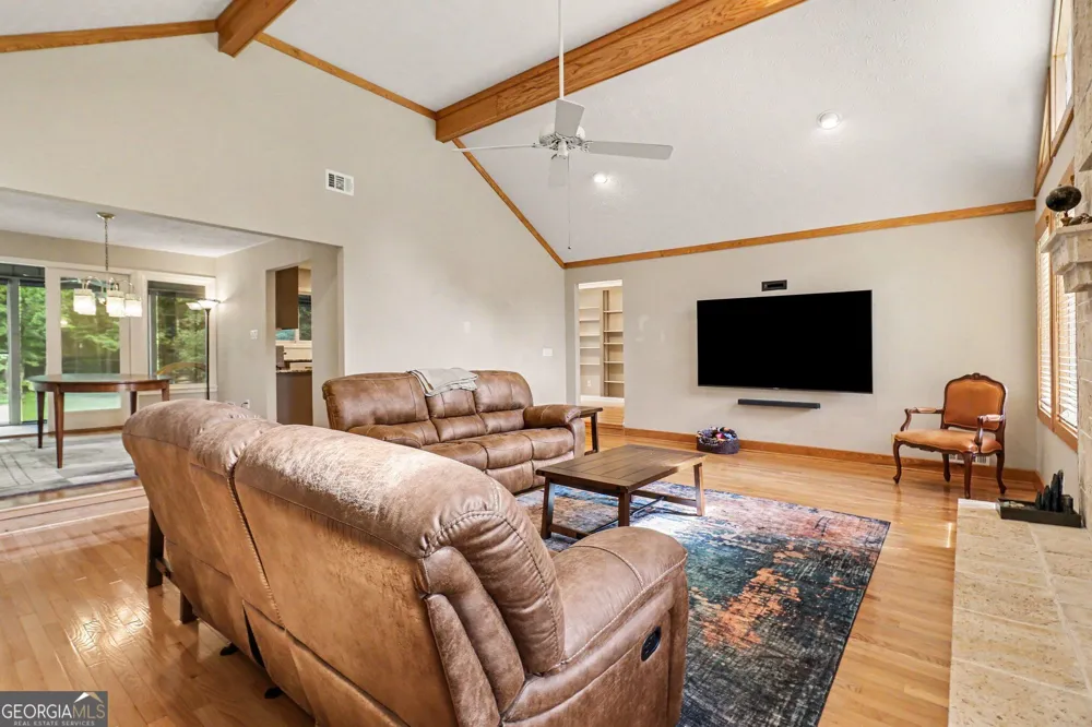 4098 Happy Valley CIR Newnan, GA 30263