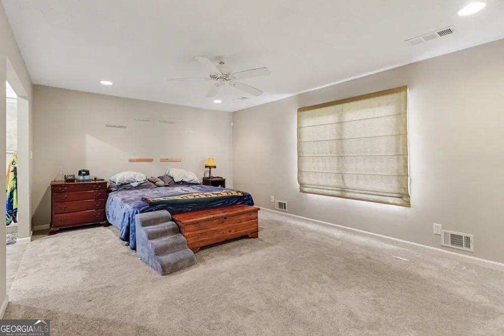 4098 Happy Valley CIR Newnan, GA 30263