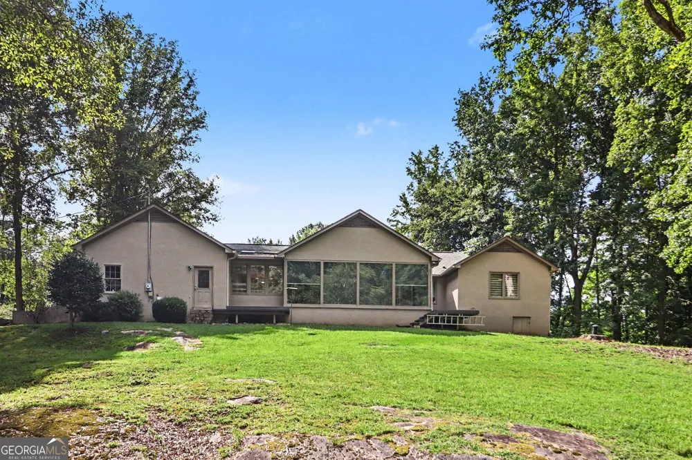 4098 Happy Valley CIR Newnan, GA 30263
