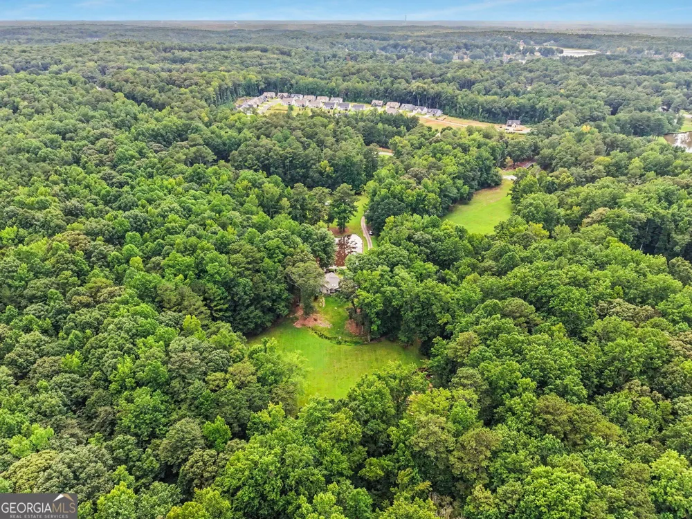 4098 Happy Valley CIR Newnan, GA 30263