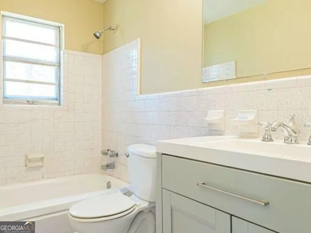 5794 Henry Bailey RD Sugar Hill, GA 30518