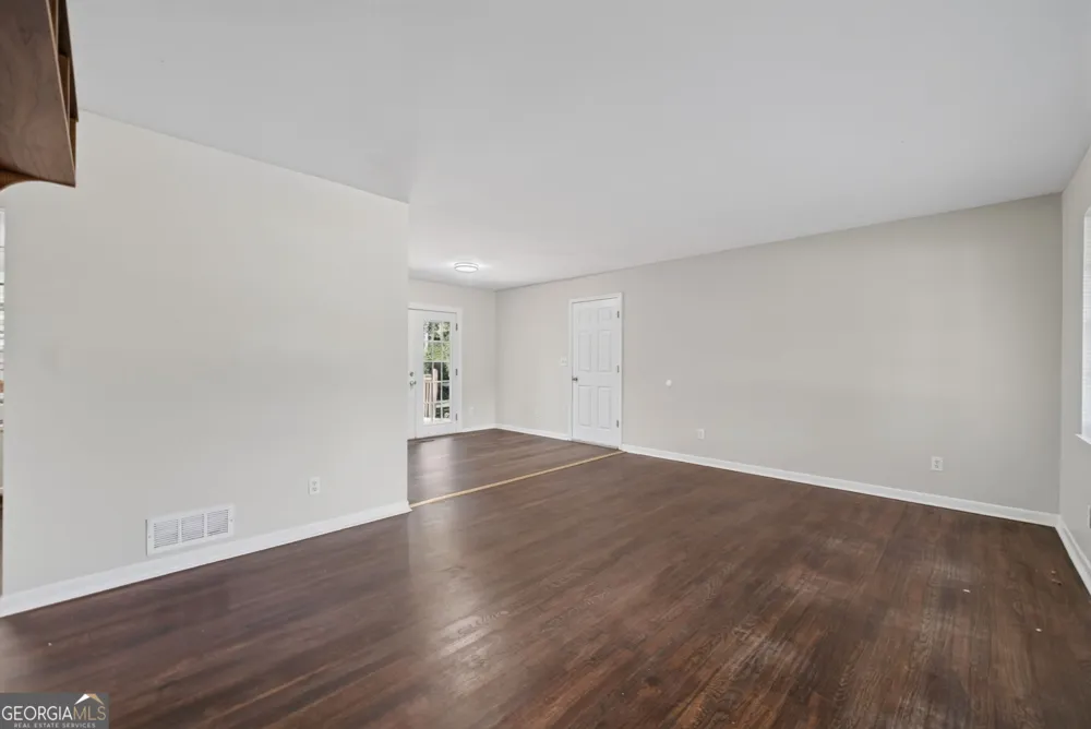 5794 Henry Bailey RD Sugar Hill, GA 30518