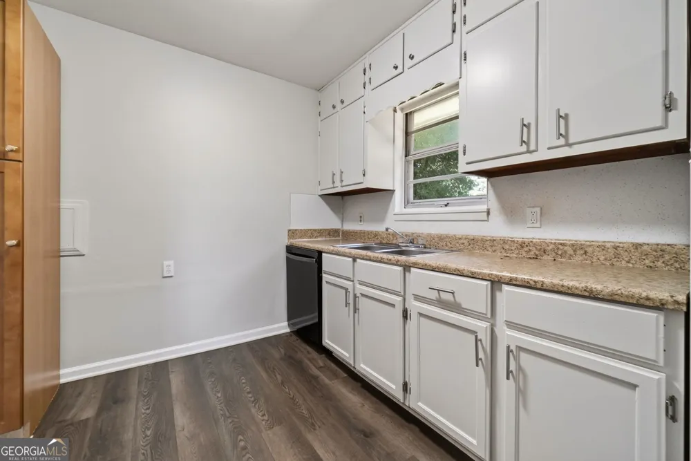 5794 Henry Bailey RD Sugar Hill, GA 30518