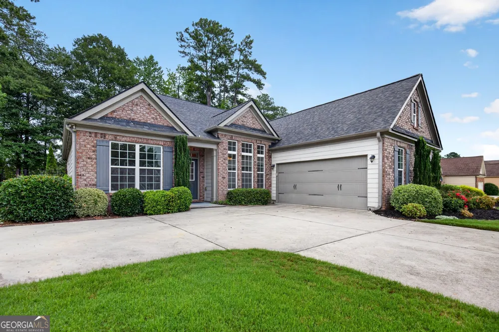 155 Savannah DR Senoia, GA 30276