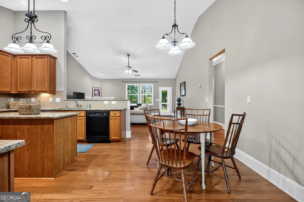 155 Savannah DR Senoia, GA 30276