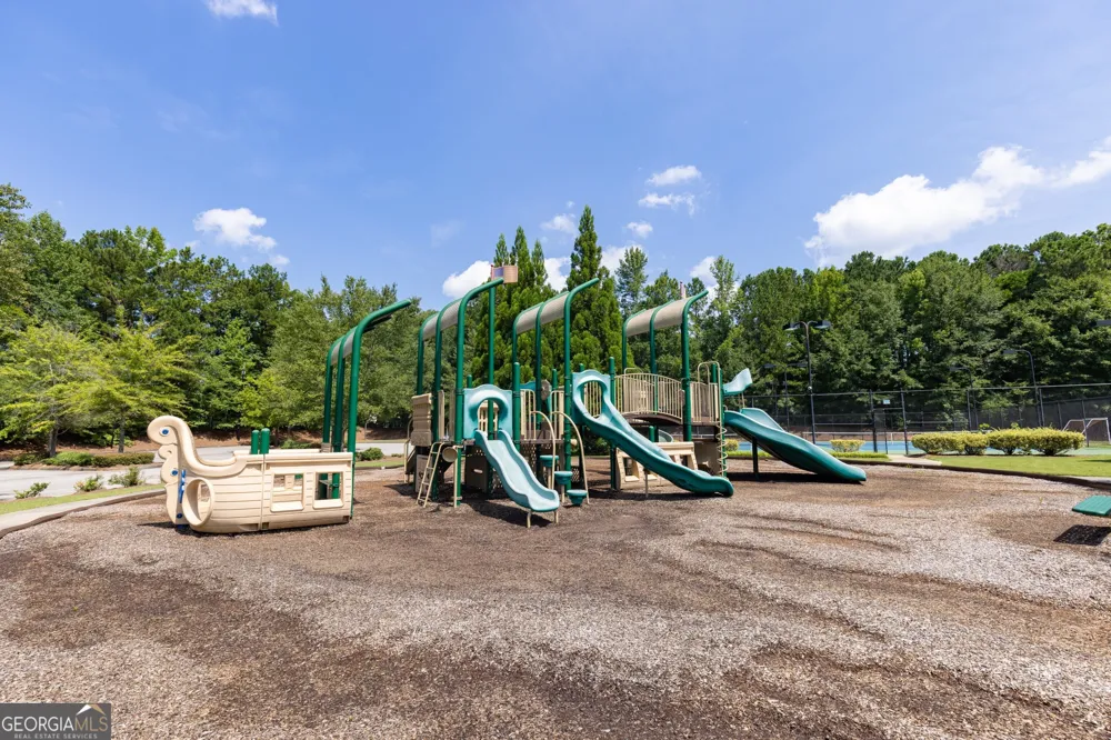 155 Savannah DR Senoia, GA 30276