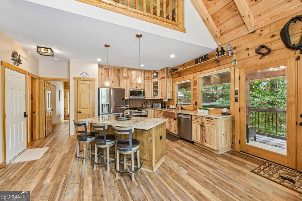 462 Ranch Mountain DR Dahlonega, GA 30533