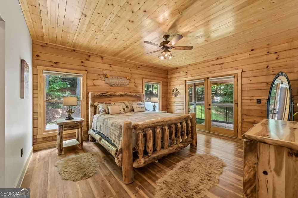 462 Ranch Mountain DR Dahlonega, GA 30533