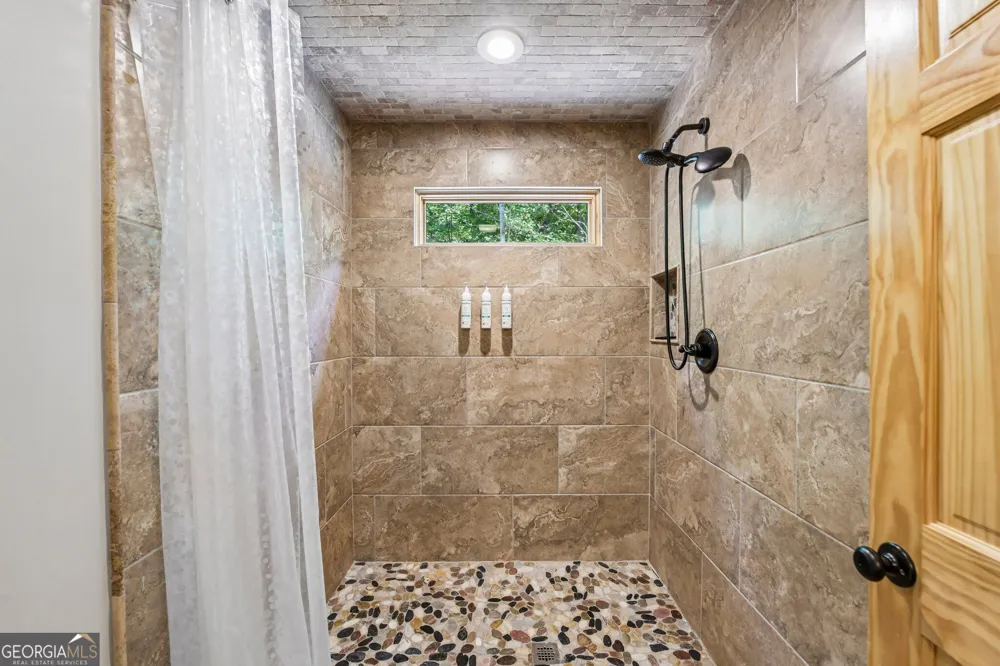 462 Ranch Mountain DR Dahlonega, GA 30533