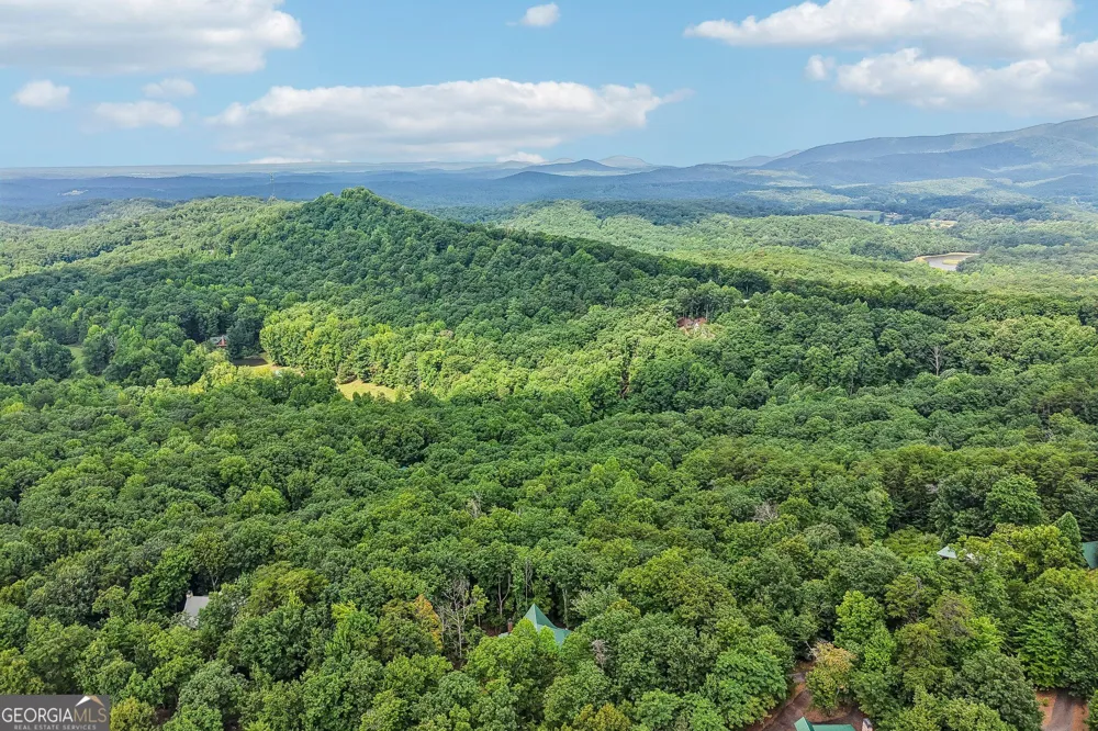 462 Ranch Mountain DR Dahlonega, GA 30533