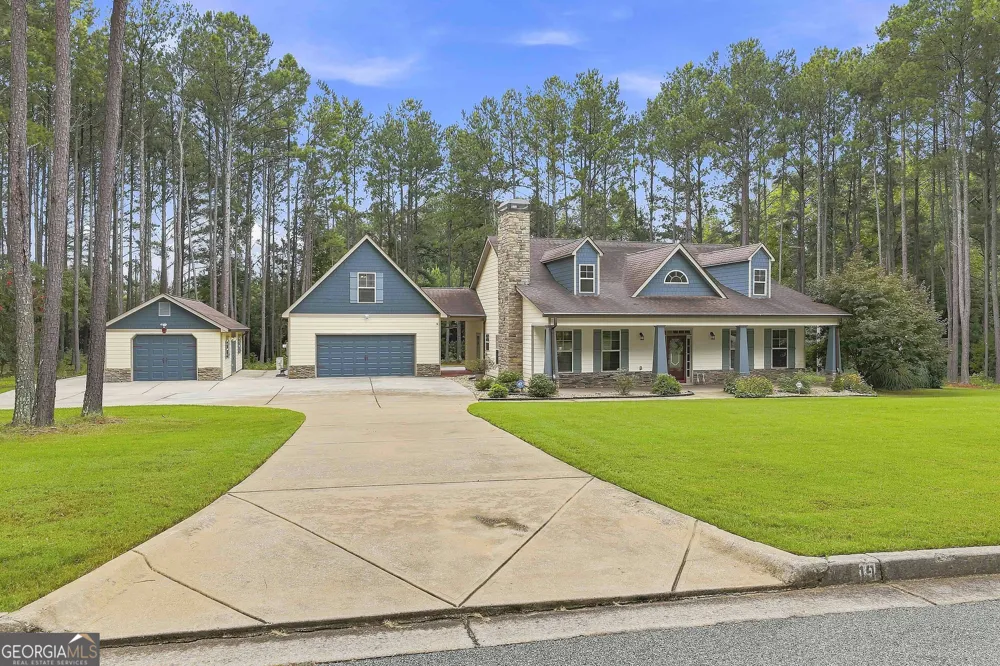 19 Rock House Estates DR Senoia, GA 30276