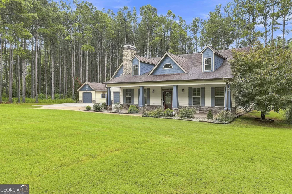 19 Rock House Estates DR Senoia, GA 30276